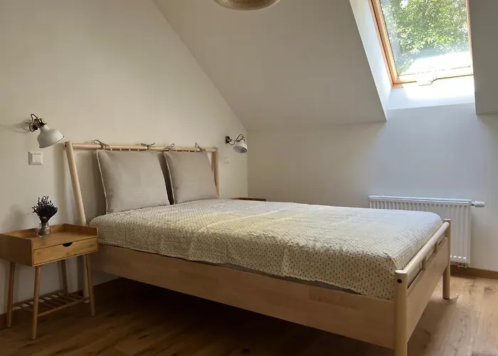 Rugio Namai-rye House Apartman