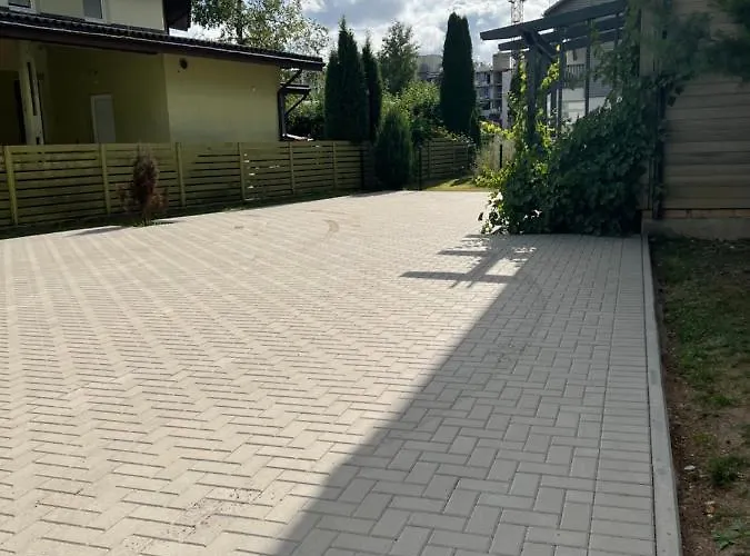 Apartman Rugio Namai-rye House